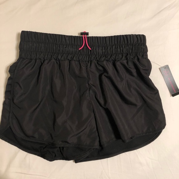 🦋 Black Athletic Shorts - Picture 1 of 4